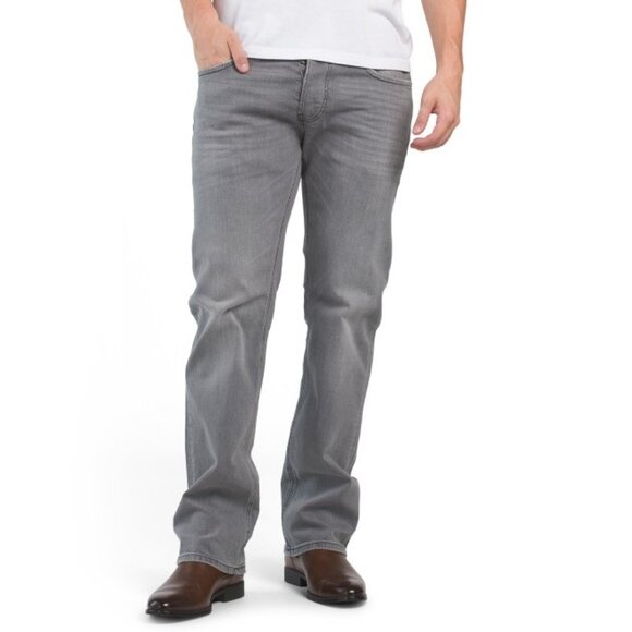 DIESEL  Larkee Straight Jeans. - Picture 1 of 4